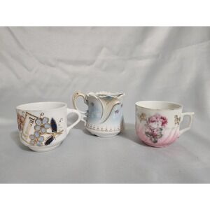 Lot of 9 Vintage Mismatched Tea Cups With Storage Box